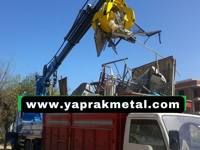 Esenyurt Hurdacı, metal hurdacı, hurda alımı, yıkım söküm işleri, demir hurda, bakır hurda, alüminyum hurda, krom hurda, inşaat hurda temizliği Hurdacı